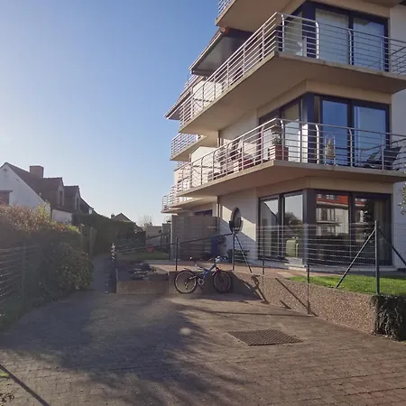 Apartment In Nieuwpoort With Sea Views
