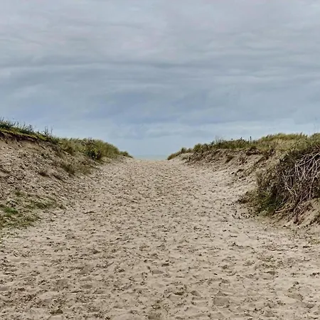Apartment In Nieuwpoort With Sea Views *
